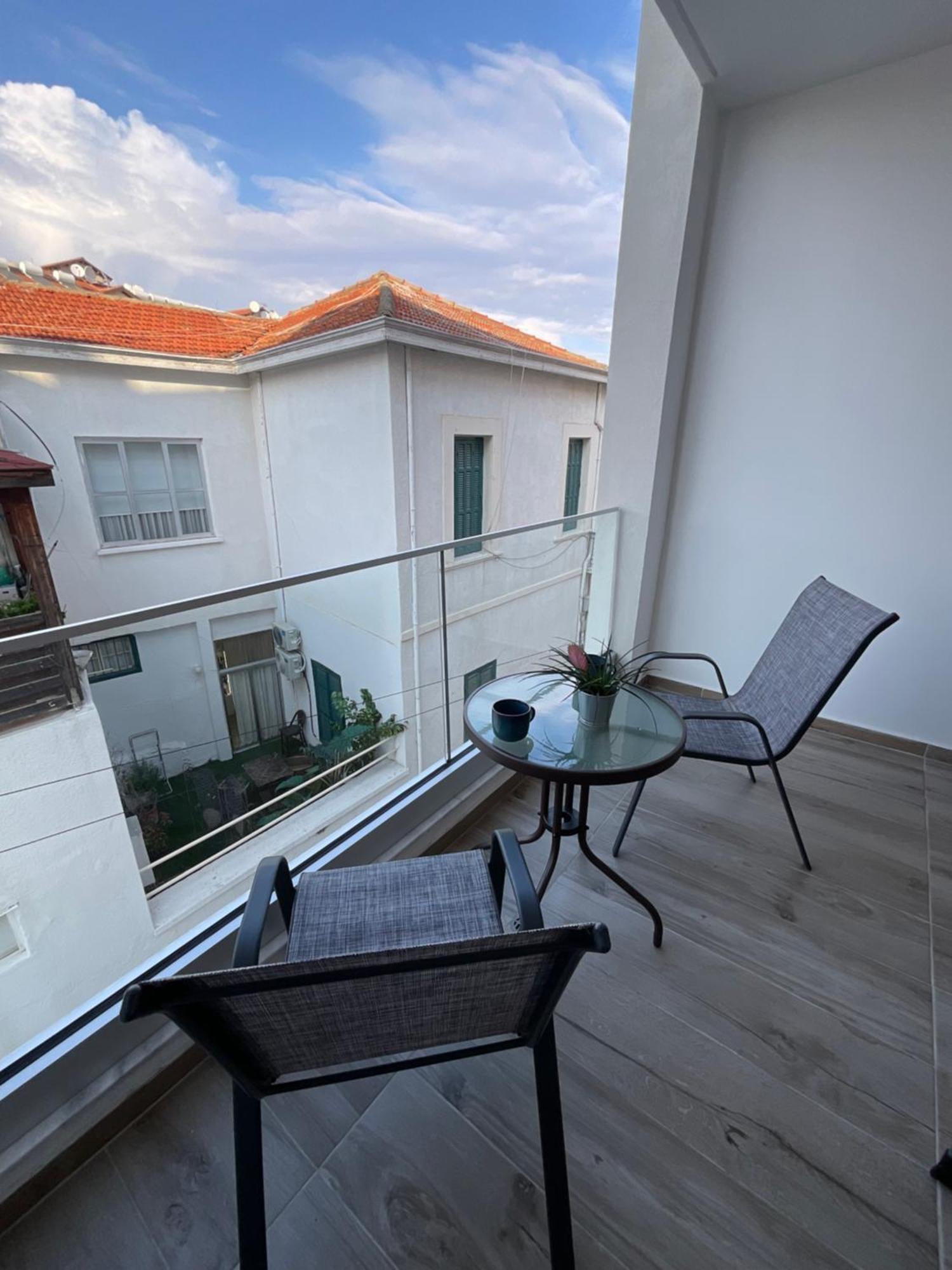 Apartmán Le Voyageur Larnaca Exteriér fotografie